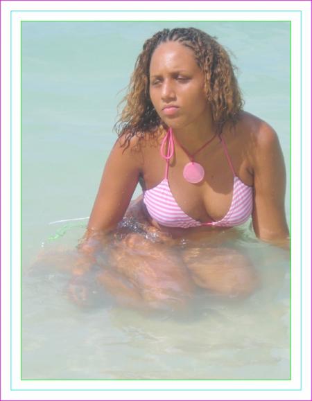        ▁ ▂ ▃ ▄ ▅ ▆ ▇ HolidaYs' 2008 {Me}█ ▇ ▆ ▅ ▄ ▂ ▁ 